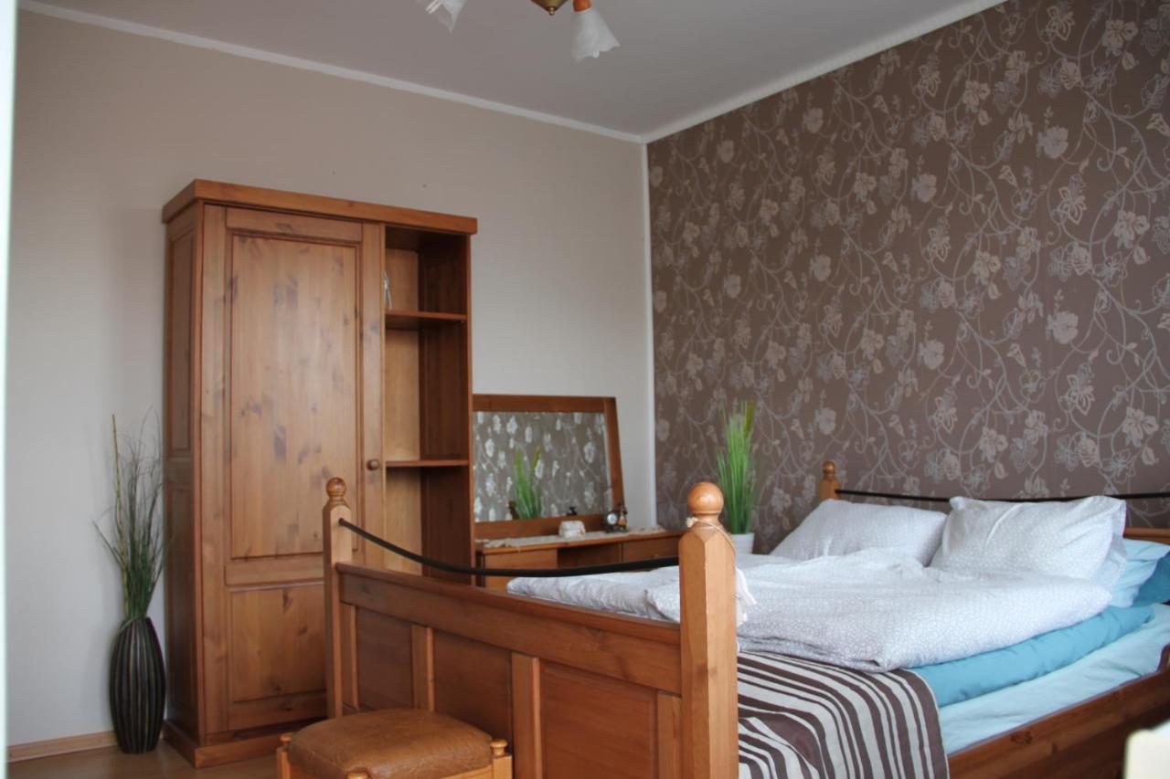 Apartamenty Eka Dom Goscinny 350M Do Plazy Rewal Exterior photo